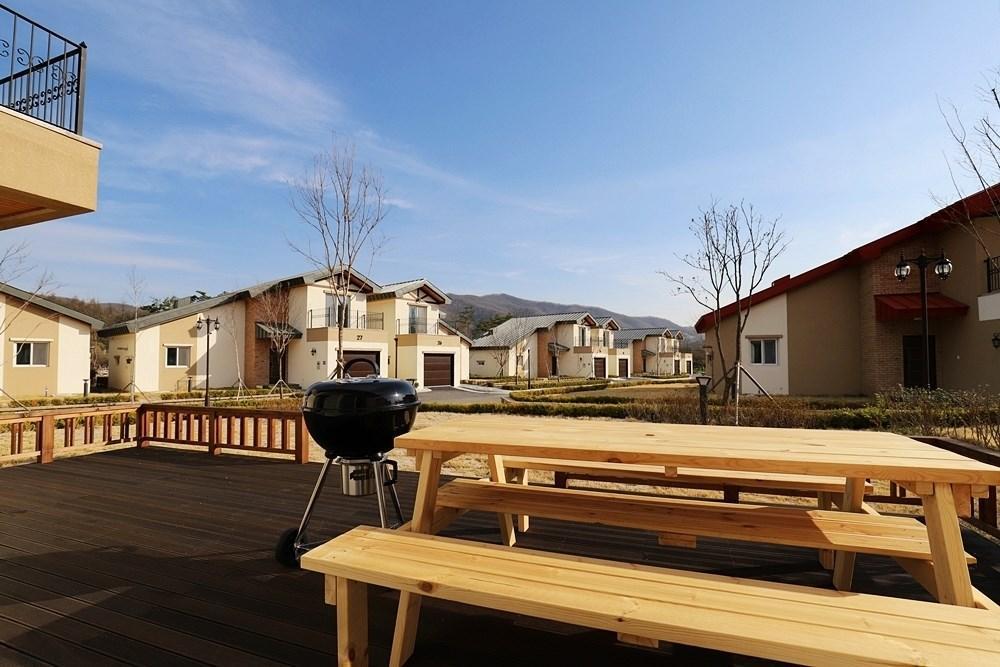 Le Comte Bleu Hotel Pyeongchang Exterior foto